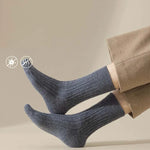 93.5% Merino Wool Socks Warm Hiking Cushion Crew Socks For Men Women Breathable Wool Sports Socks Moisture Wicking Euro Size